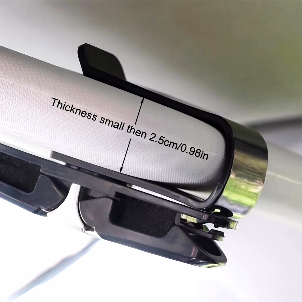 car-glasses-holder-clip