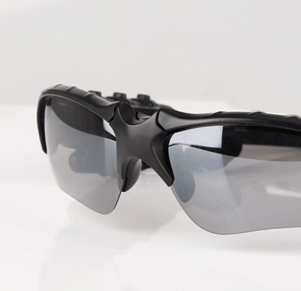fashion-pioneer-bluetooth-sunglasses